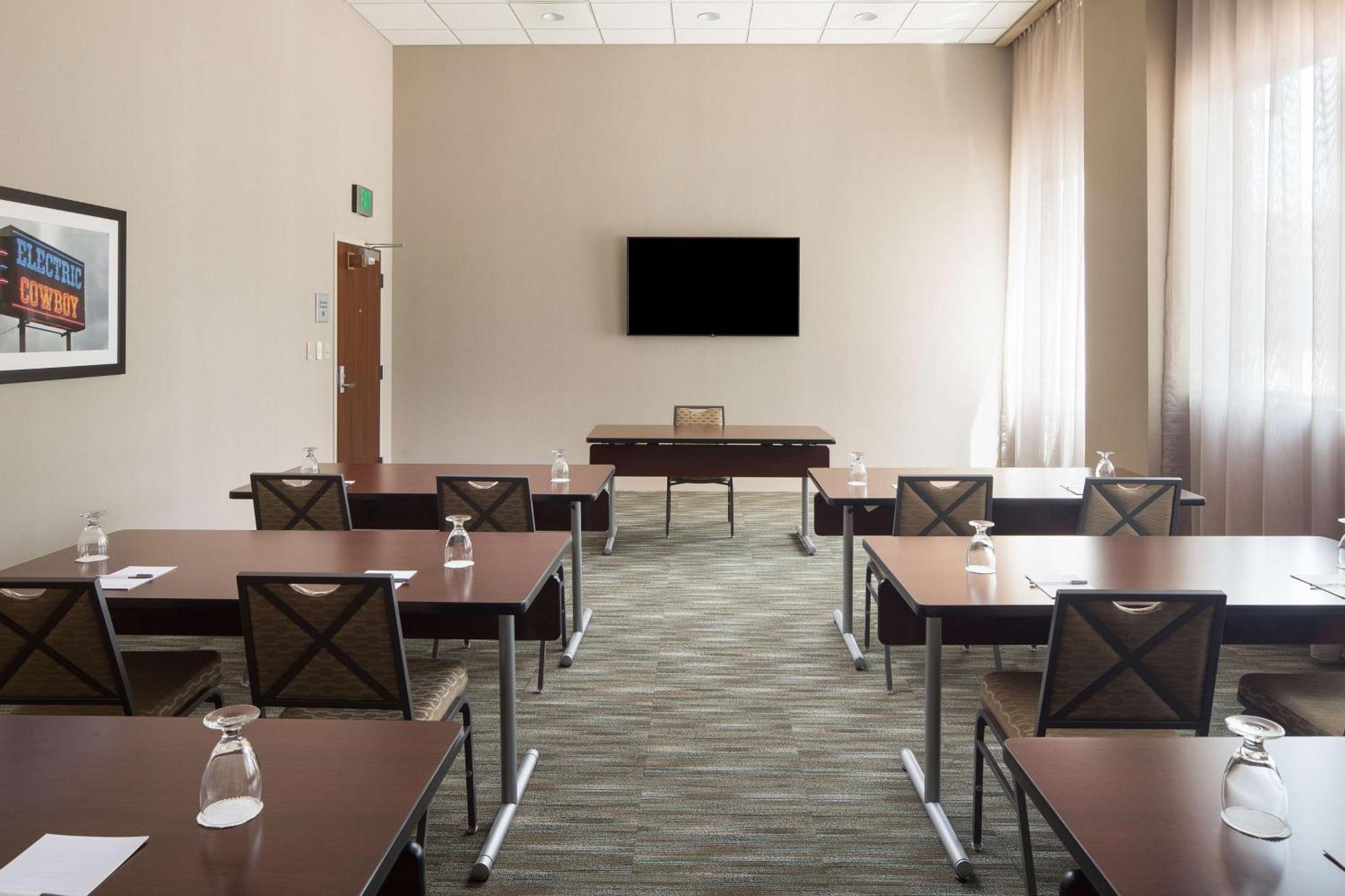 Hampton Inn & Suites Little Rock-Downtown Экстерьер фото