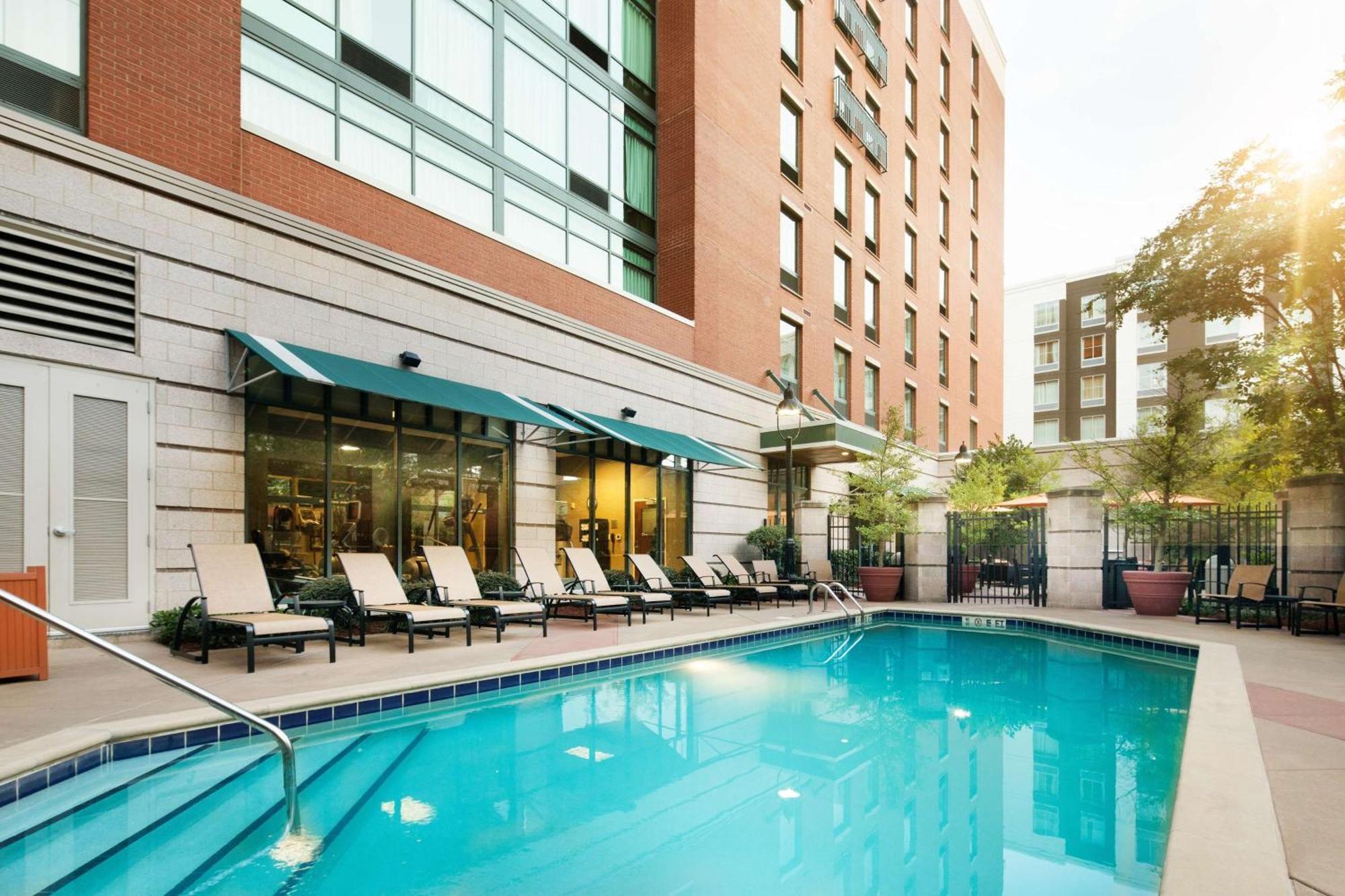 Hampton Inn & Suites Little Rock-Downtown Экстерьер фото