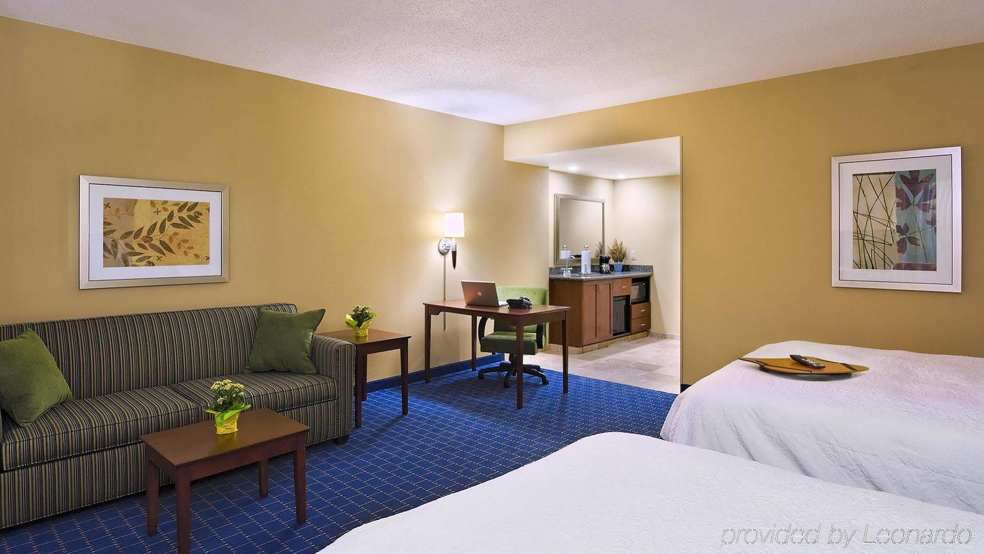 Hampton Inn & Suites Little Rock-Downtown Номер фото